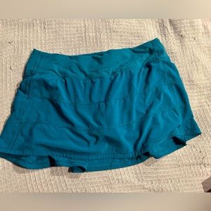 Lululemon skort size 8